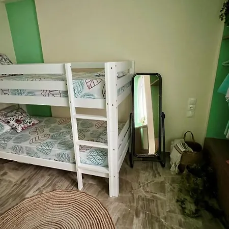 Joan's Boho הרסוניסוס